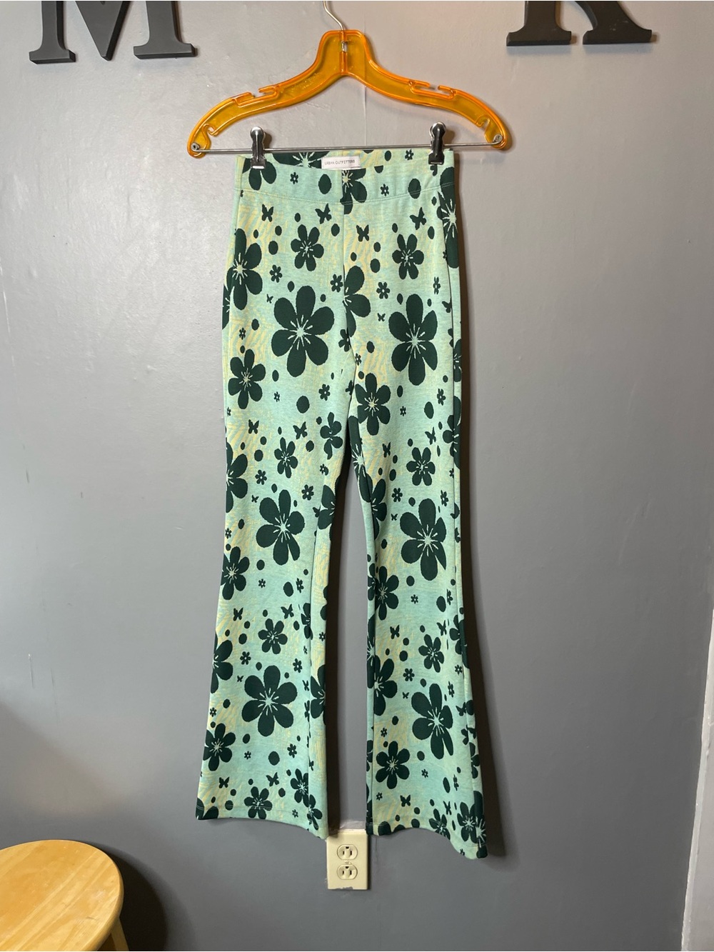 Urban Outfitters Bryn Flower Power Retro Soft Knit Flare Pants Size XSmall